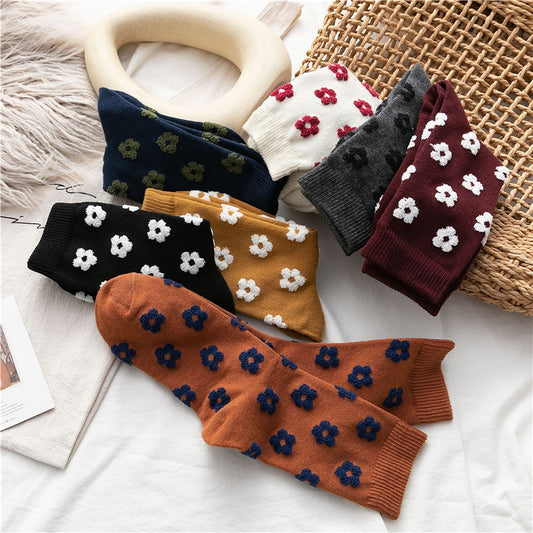 Women’s Neutral Floral Socks